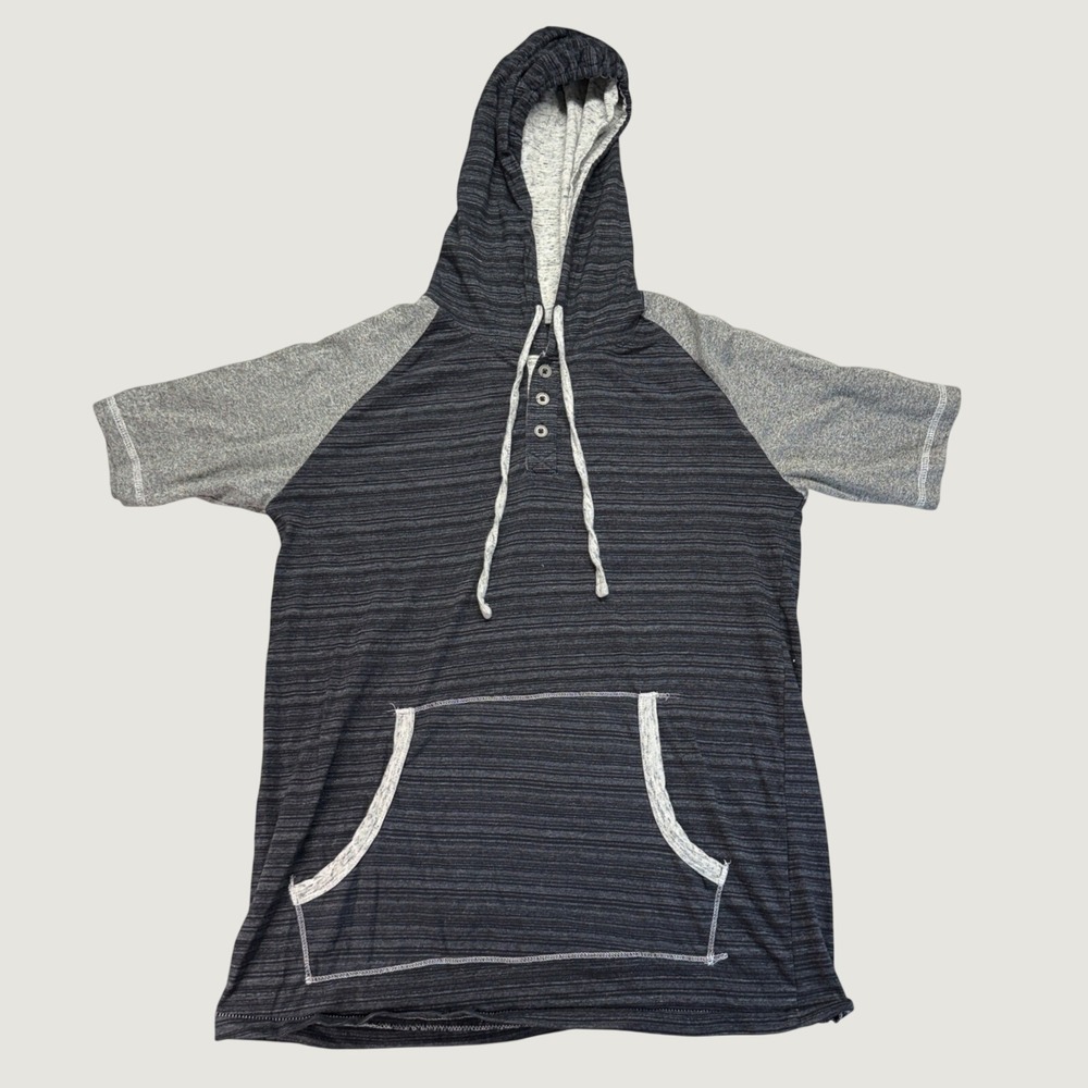 Broken Threads Hoodie Mens Small Gray Striped Short Sleeve Henley Raglan 000194